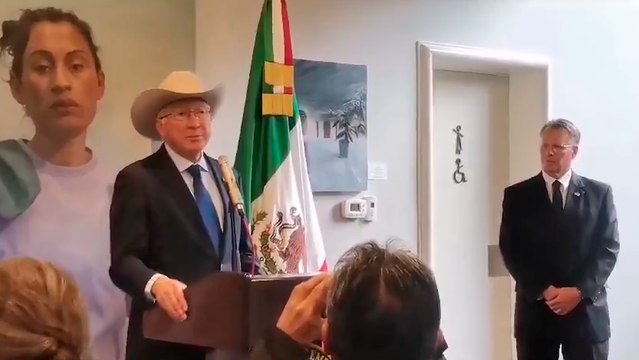 Ken Salazar ofrece su última conferencia como embajador de EU en México: He dado mi mejor esfuerzo