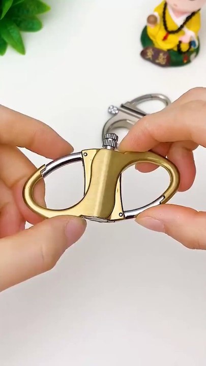 woow 😎👌SURVIVE Permanent Match Bottle Opener Metal Keychain