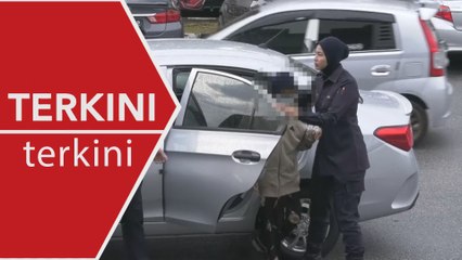 [TERKINI] Remaja 14 tahun didakwa tikam ibu saudara