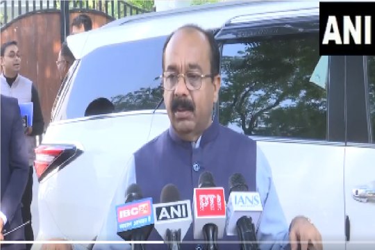 नक्सली हमले पर डिप्टी CM अरुण साव ने कहा- कांग्रेस सरकार ने नक्सलवाद को दिया बढ़ावा, देखें Video..