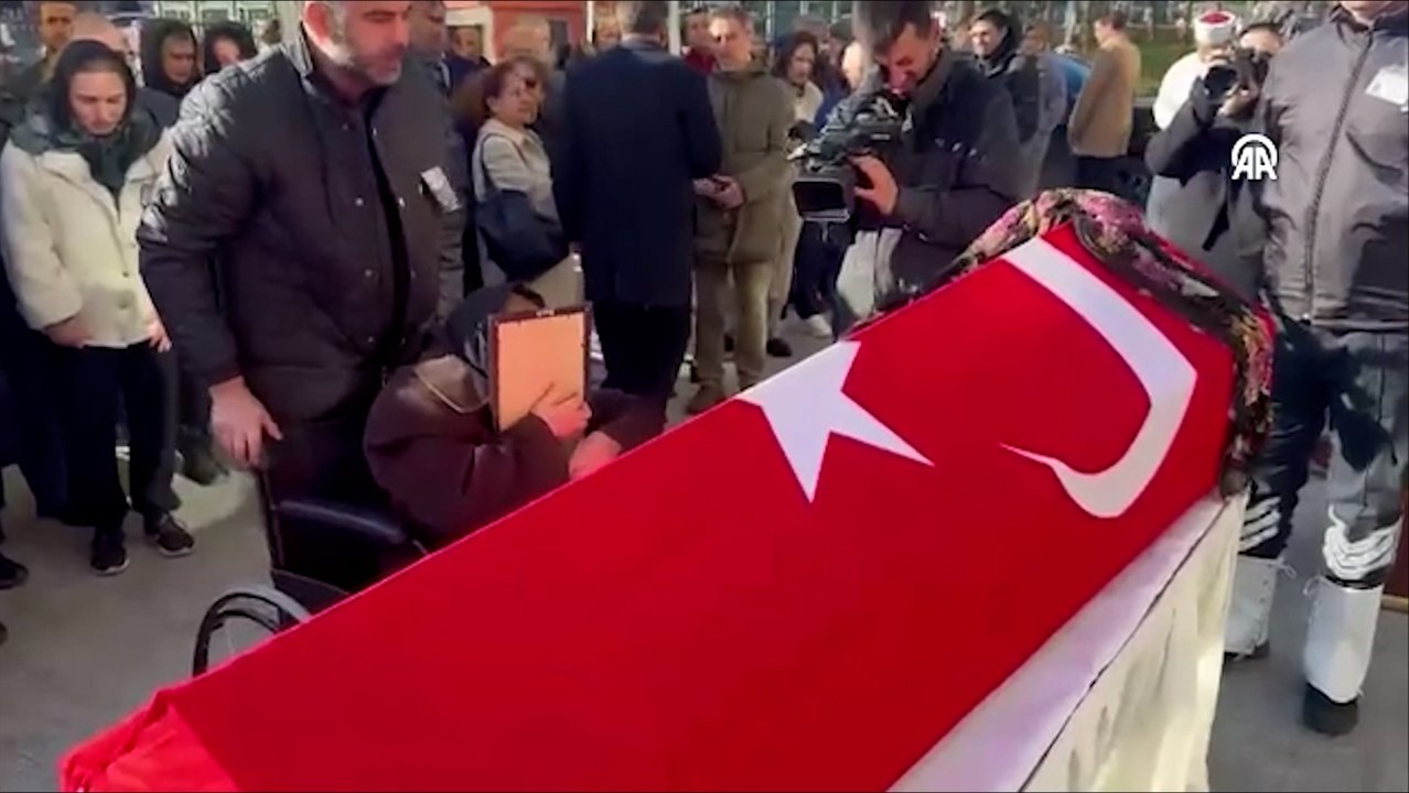 Vefat eden hakim Bilge Işık için adliyede tören düzenlendi