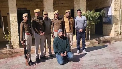 जैसलमेर एसपी ने पकड़ा फर्जी आरएएस अधिकारी अब हो रही पूछताछ