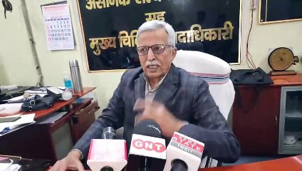 मुख्यमंत्री जी मेरा कागज बनवा दीजिए नहीं तो हम मर जाएंगे'सिविल सर्जन की कार्यशैली पर कैंसर पीड़ित महिला ने लगाई फरियाद