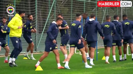 Fenerbahçe'de takımın yarısına yol göründü