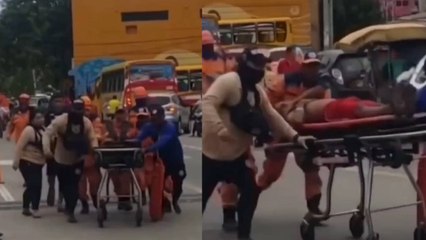 Rescate inédito en Puerto Colombia: maratón con camilla en manos para salvar a persona ahogada