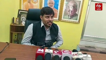 পৃথক মামলায় একই দিনে জোড়া নোটিশ বাবা-ছেলেকে, বুধে হাজিরার নির্দেশ