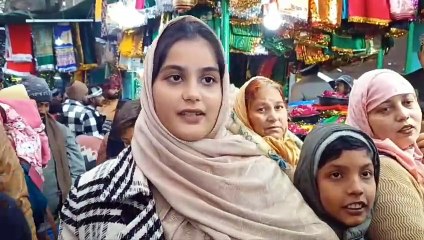 मिर्जापुर: कंतित शरीफ दरगाह पर भीषण ठंड में उमड़ी जयरिनों की भीड़