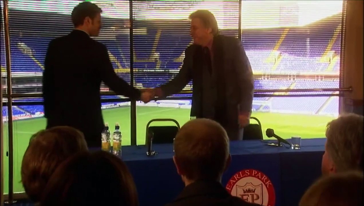 Footballers' Wives. S05 E08.