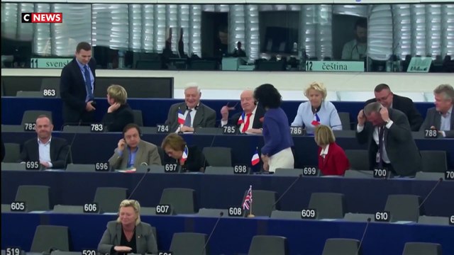 Décès de Jean-Marie Le Pen : Tout au long de sa vie politique, le fondateur du Front national a multiplié les dérapages qui ont fait polémique - VIDEO