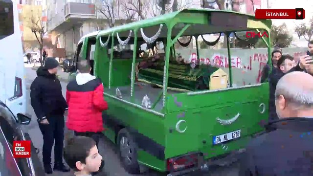 İstanbul'da kocası tarafından öldürülen kadın son yolculuğuna uğurlandı