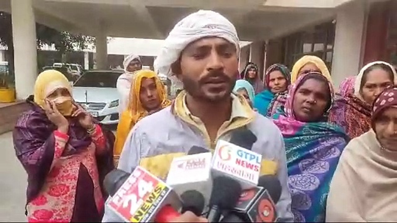 समाधान शिविर में नहीं हो रहा लोगों की समस्या का समाधान