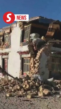 Xi orders all-out rescue efforts following heavy casualties in Xizang quake