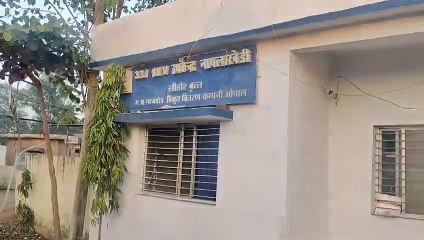 लोकायुक्त का छापा, नापलाखेड़ी में नप गए विद्युत वितरण कंपनी के जूनियर इंजीनियर , उपभोक्ता से ले रहे थे 15 हजार की रिश्वत