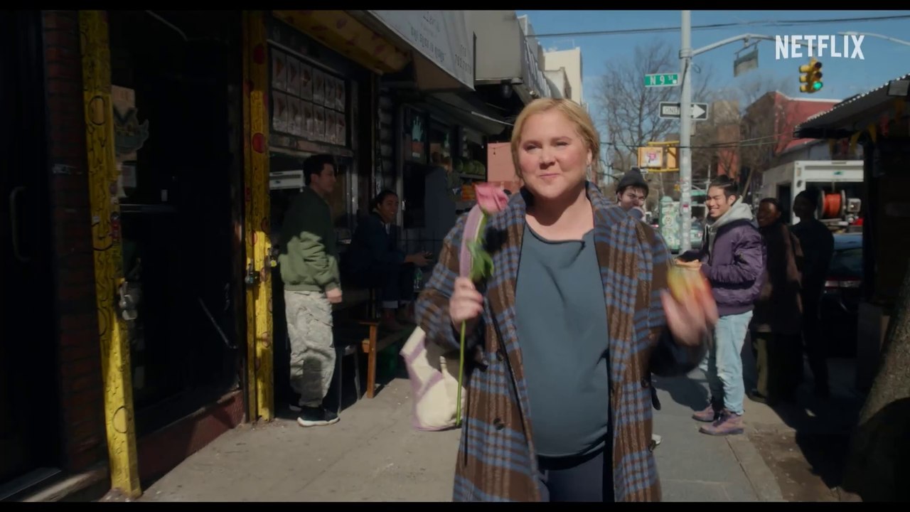 Kinda Pregnant - Official Trailer Netflix