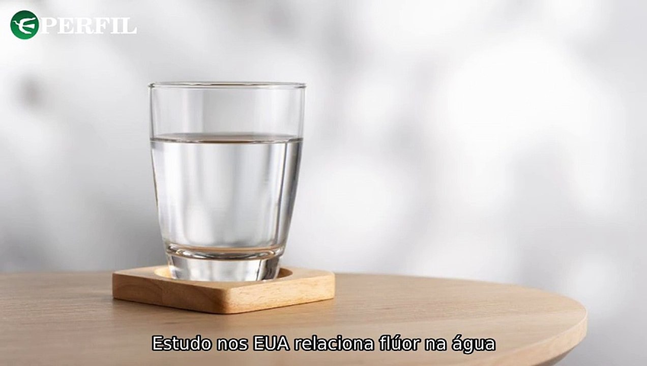 "Estudo revela ligação entre flúor na água, parentificação e censura a Vanessa da Mata"