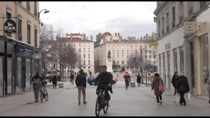 Morto Jean Marie Le Pen: "Purtroppo le sue idee non finiscono con lui"