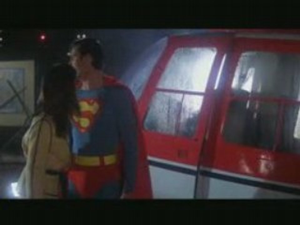SUPERMAN I SAUVETAGE LOIS CHRISTOPHER REEVE