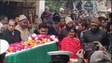 Hn_Ani2_Up_Kanpur_Mortal_Remains_Of_Captain_Sudhir_Yadav_Reached_05-00-00