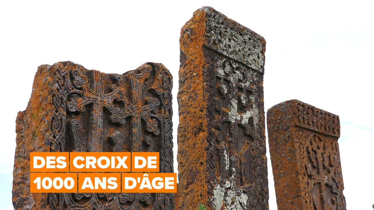Autour du monde : des croix vieilles de 1000 ans