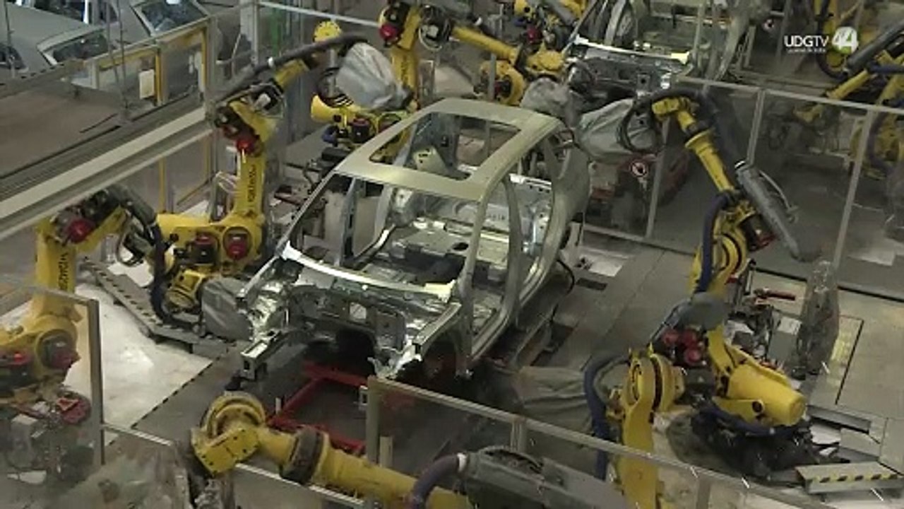 Pide Pablo Lemus a la federación instalar nueva planta de autos eléctricos en Jalisco