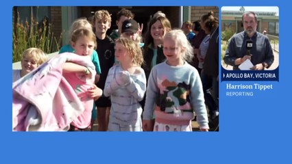 Bushfire slows after threatening campers at Cape Otway in Victoria's south-west