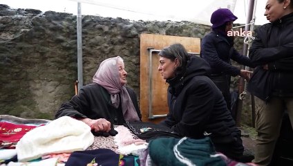 Emekli maaşı yetmeyen 93 yaşındaki Naime teyze pazarda çalışıyor: Üsküdar Belediye Başkanı Dedetaş'tan dayanışma sözü