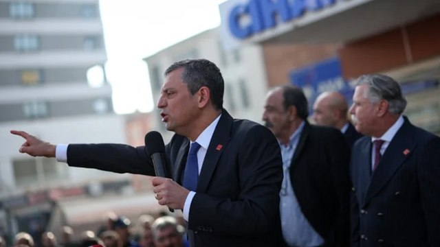 Özgür Özel'den Işıkhan'a: Hadsiz bakan