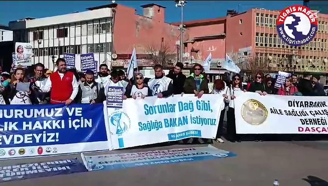 Diyarbakır’ın sağlık emekçileri alanlarda