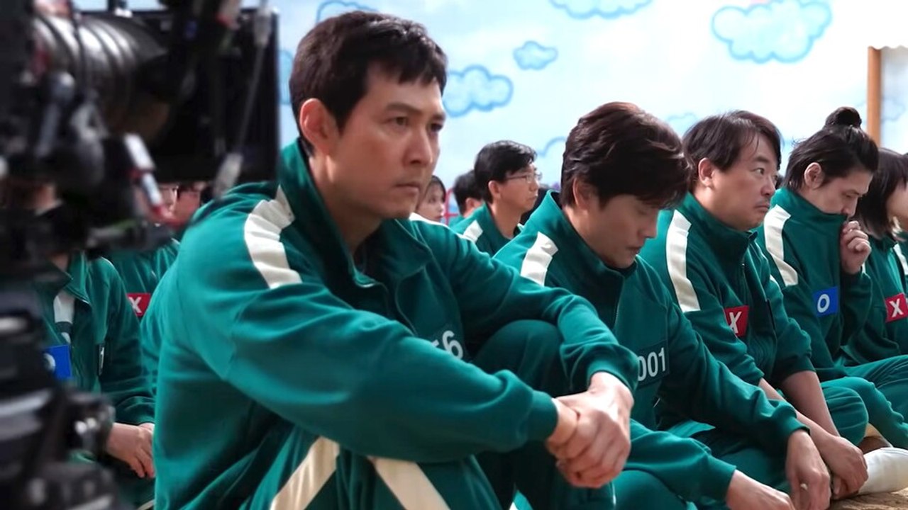 Squid Game lässt stolze 10 Minuten lang hinter die Kulissen von Staffel 2 blicken