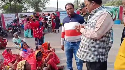 बीसीसीएल खरखरी में हिलटॉप आउटसोर्सिंग करेगी कोयला खनन का काम,रैयत कम्पनी का किये विरोध, रैयती जमीन पर चारदीवारी, खनन का लगाया आरोप,गिरिडीह सांसद सीपी चौधरी ने प्रबंधन से की वार्ता,दी चेतावनी नियोजन और