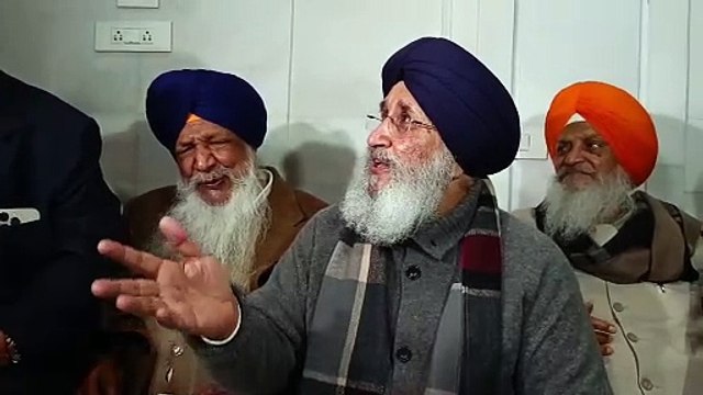ਅਕਾਲੀ ਦਲ ਦੇ ਵਫਦ ਨੇ ਸ੍ਰੀ ਅਕਾਲ ਤਖਤ ਸਾਹਿਬ ਦੇ ਜਥੇਦਾਰ ਨਾਲ ਕੀਤੀ ਮੁਲਾਕਾਤ