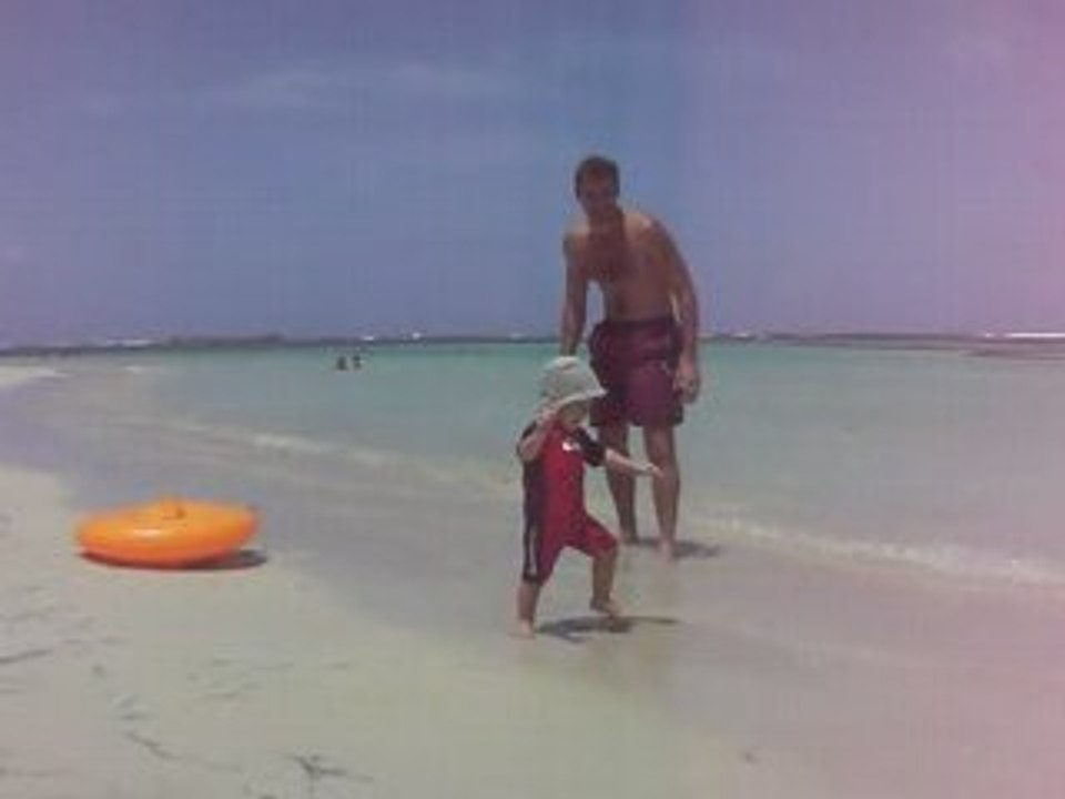 mes premiers pas à la plage