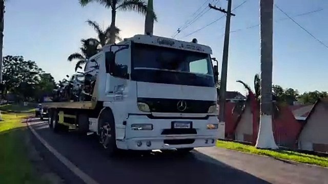 BPFron apreende veículos e 1.000 pacotes de cigarros contrabandeados em Mercedes