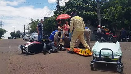 Honda Lead e Meriva se envolvem em colisão no Bairro Parque Verde