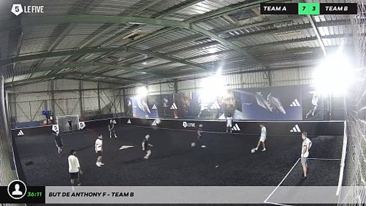 But de Anthony F - Team B
