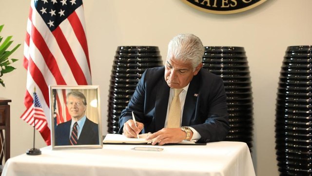 Mulino designa a José Miguel Alemán, embajador de Panamá en EEUU, para que asista a funeral de Jimmy Carter