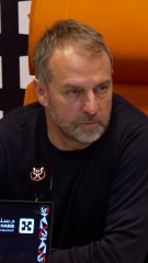 Flick, feliz por la victoria y la cautelarísima a Olmo y Pau Víctor