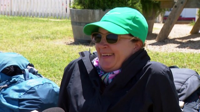 Victorian campers forced to evacuate due to bushfire