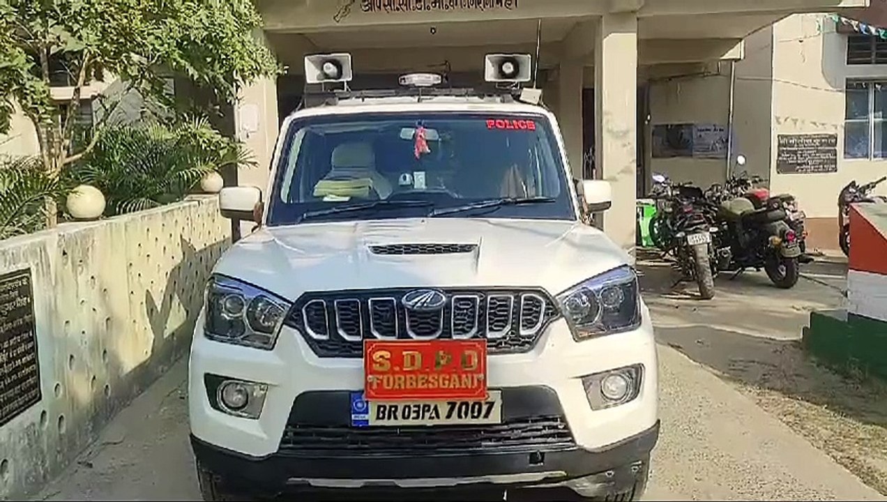 नेपाल में भारत के सेकेण्ड हैण्ड मोटरसाईकिल दस से पन्द्रह हजार रूपया में बेच देते है यह चोर,बिहार में बाइक चोरी कर नेपाल में बेचते थे बाईक, दो चोर धराया