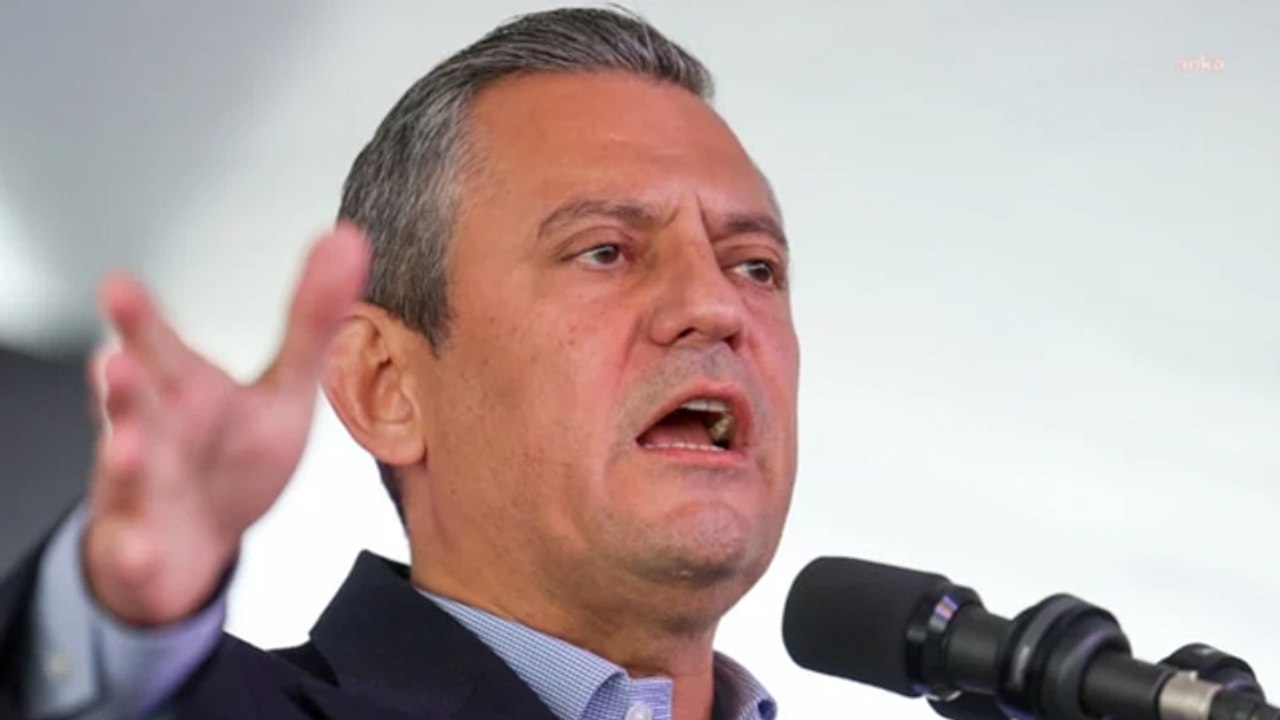 CHP lideri Özel saat verdi... 'Büyük sürpriz' dedi