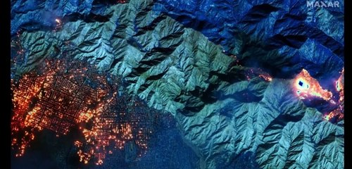 Los Angeles'taki yangın sürüyor: 5 kişi öldü, en az 137 bin kişi tahliye edildi