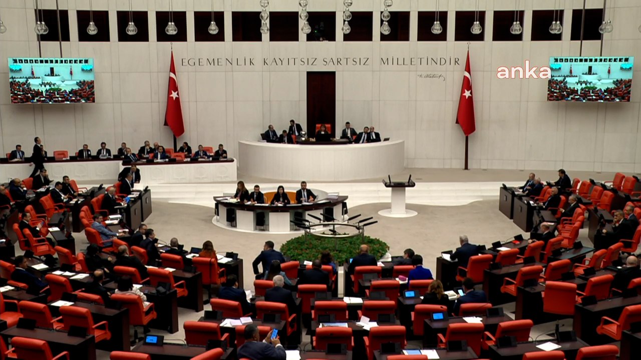 CHP’li Aşkın Genç: 14 bin 469 lirayla hangi emekli insanca yaşam koşullarını sağlayabilir?