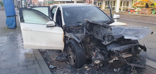Fire Destroys White Mercedes on Cleveland Street, Wolverhampton 🚒
