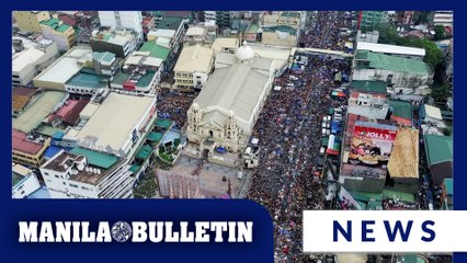 Devotees fill the streets around Quiapo Church