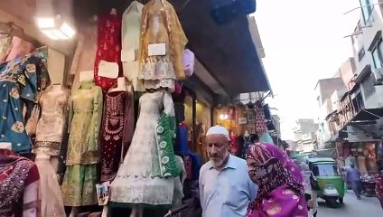 Pakistani Hospitality makes Korean crying