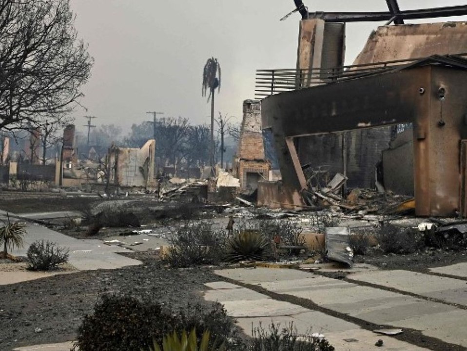 'Es ist alles zerstört': Ralf Möller zeigt Folgen von Flammen-Inferno