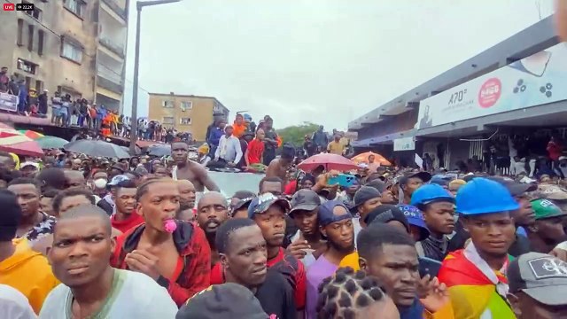 Líder opositor de Moçambique retorna ao país para conversar sobre resultados eleitorais