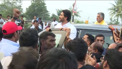 Hn_Ani2_Ap_Tirupati_Ap_Former_Cm_Ys_Jagan_Arrives_18-54-27