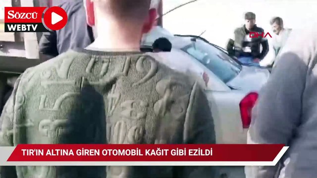 Hatay'da dehşete düşüren kaza! TIR'ın altına giren otomobil kağıt gibi ezildi
