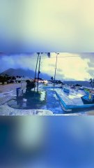 Avião cai no mar de Ubatuba e explode na sequência